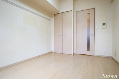 【居間・リビング】 | プレサンス新栄デコール | 使いやすいリビングです