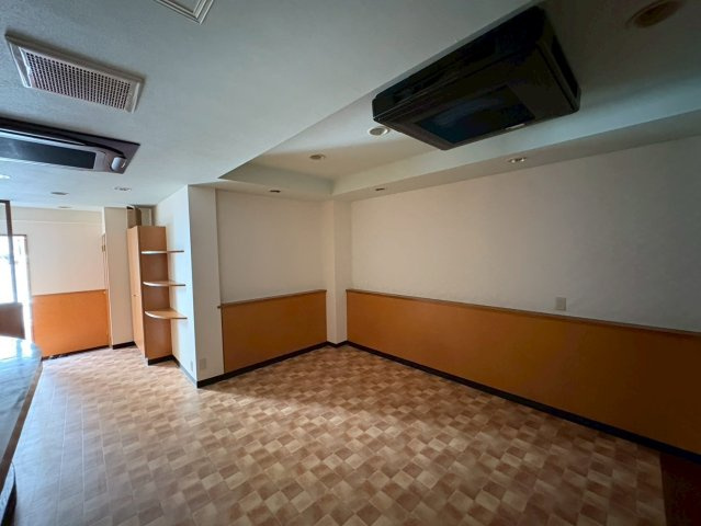 見附町コスモマンションの内装