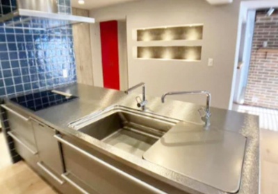 【キッチン】 | 進和苦楽園アーバンライフC棟 | ホテルライクな豪華なリノベーションマンション。スタイリッシュでお洒落な内装をぜひご内覧下さい