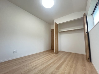 【バルコニー】