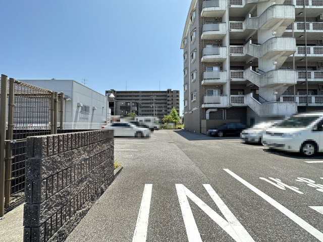 ｖｉｌｌａ ｂｒｉｃｋの駐車場