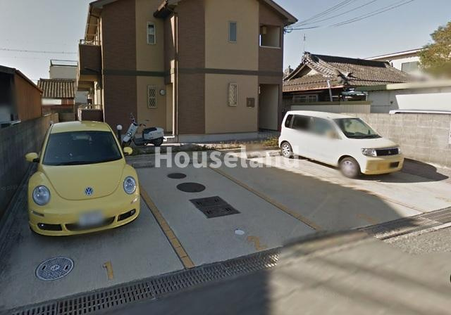 サンハイツの駐車場