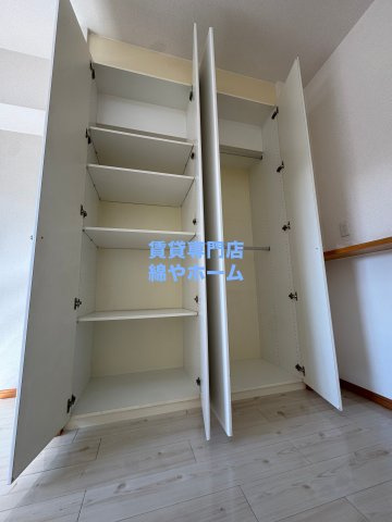 CITY　SPIRE難波WESTの収納|こまごまとしたものを収納できそうですね