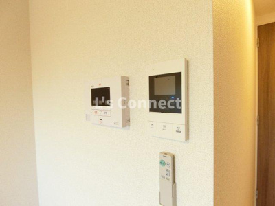 【セキュリティ】 | フェルヴォーレ | 突然の来客時もＴＶモニターホンでしっかり確認。