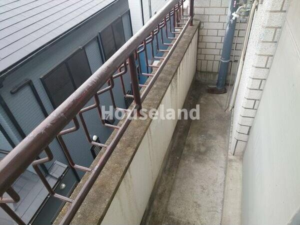 コスモ栄谷のバルコニー