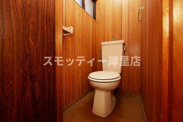大阪市阿倍野区松虫通１丁目のハイツのトイレ