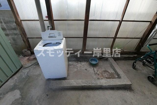 大阪市阿倍野区松虫通１丁目のハイツのシャワールーム