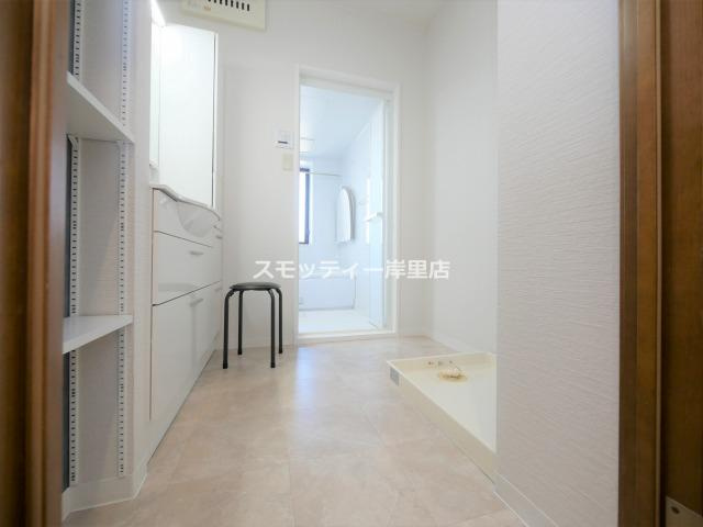 大阪市阿倍野区松崎町３丁目の賃貸マンションの洗面所