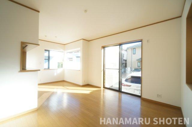 中古　千葉市稲毛区長沼町の居間・リビング|＊当日ご案内可＊ご希望の物件まとめてご案内！弊社が掲載していない物件でもOK♪お気軽にご相談ください ♪お電話でのお問合わせがスムーズ♪