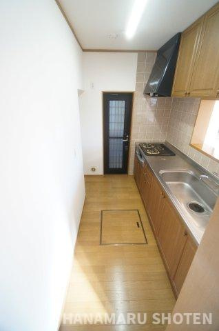 中古　千葉市稲毛区長沼町のキッチン|＊当日ご案内可＊ご希望の物件まとめてご案内！弊社が掲載していない物件でもOK♪お気軽にご相談ください ♪お電話でのお問合わせがスムーズ♪