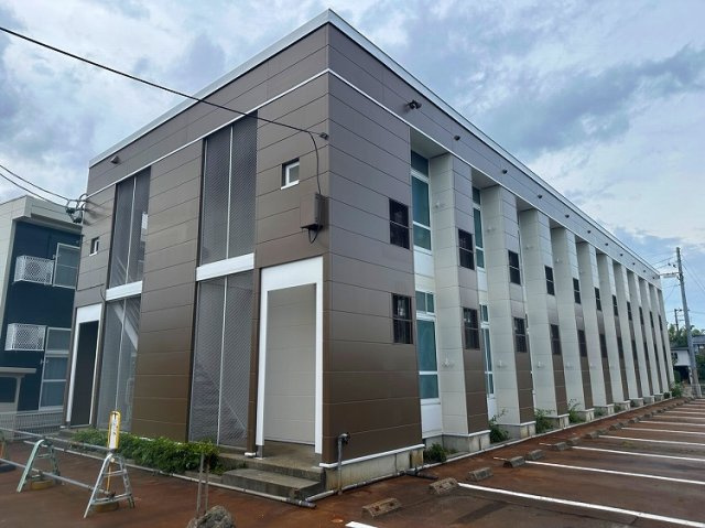 レオパレスフローラの外観