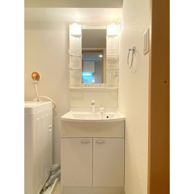 【洗面所】 | 洗髪洗面化粧台／モデルルーム写真