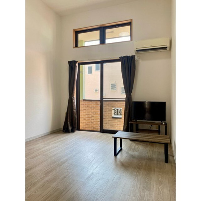 【居間・リビング】 | 洋室／モデルルーム写真