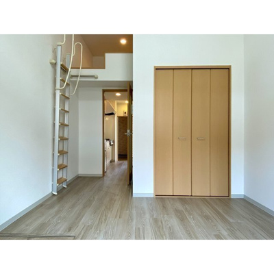 【居間・リビング】 | 洋室／モデルルーム写真