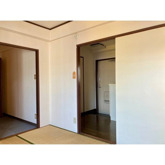 【居間・リビング】 | アーレス平塚 | 和室