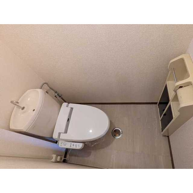 岐阜市日野東４丁目のアパートのトイレ