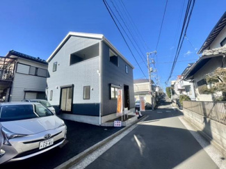 【外観】 | 堂々と完成しました！いつでもご案内可能です！
お車でご自宅まで送迎承ります。