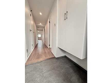 ライオンズマンション海老園(JS)の玄関