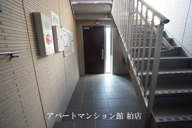 リコリスのエントランス