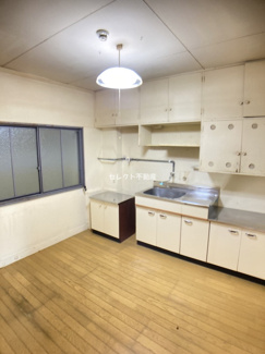 【居間・リビング】 | 湯ったりハイツ