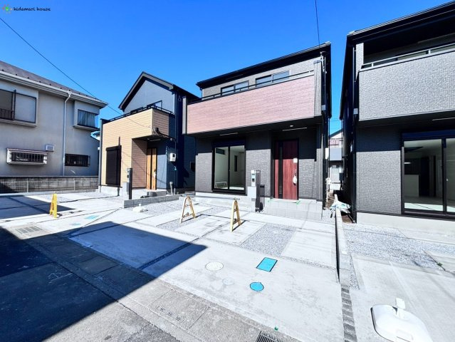 上尾市向山　9期　新築戸建　グラファーレ　02の外観|現地写真