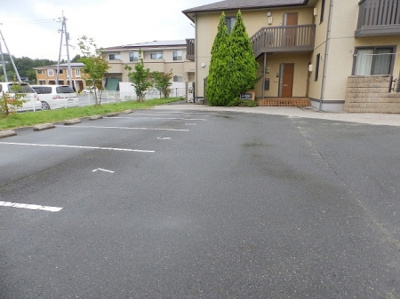 【駐車場】 | ル　レーブ