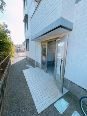 【エントランス】 | グランディールモウリ