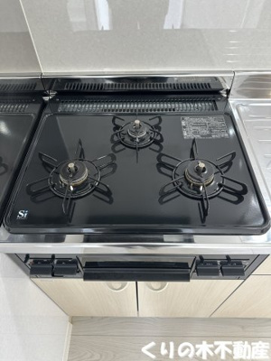 【設備】 | ルミウス泉川 | ガスコンロです