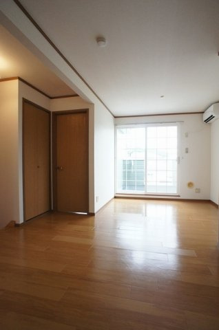 エクセレント　しおみの居間・リビング