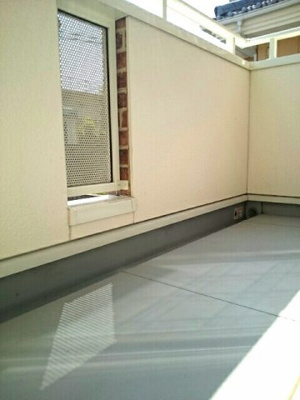 【バルコニー】 | メゾンＳａｋａｋｉ | 暖かな日差しのふりそそぐバルコニー