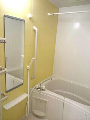 【浴室】 | メゾンＳａｋａｋｉ | 日々の暮らしに欠かせないお風呂です