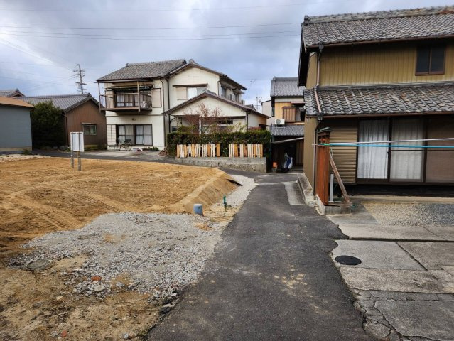 知多郡東浦町大字石浜字平林　売地の前面道路含む現地写真|前面道路　東側