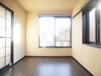 【寝室】 | かりんコーポ | 充実収納スペースがあります♪