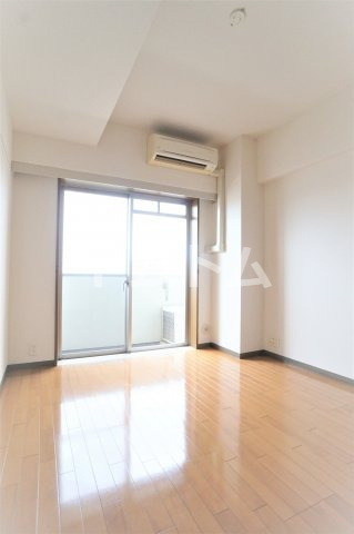 ラ・コート・ドール津田沼の居間・リビング|※写真は別のお部屋です。詳細はお問い合わせください。