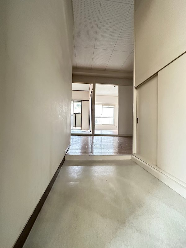 マツヤパークマンションの玄関