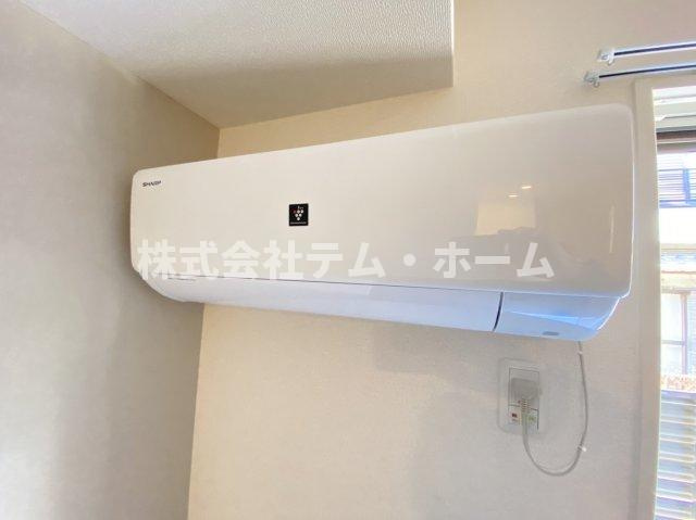 【洗面所】 | Toile blanche