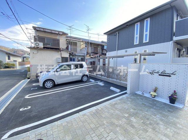 【駐車場】 | Toile blanche