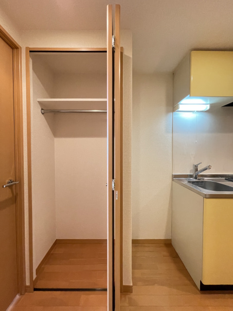 スカイコート後楽園第5の収納|クローゼット