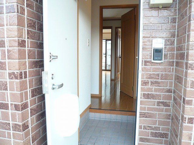 ベル・フィオーレ　Ｂ棟の玄関