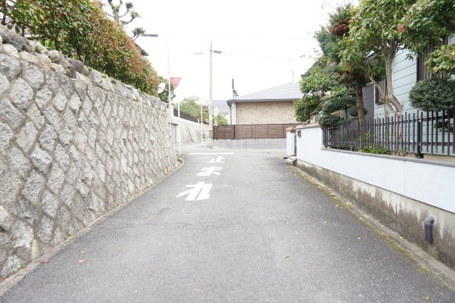 売土地　四條畷市岡山東4丁目(建築条件無し・更地)