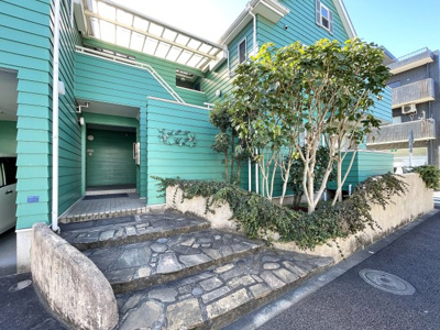 【エントランス】 | A・P・T・UⅡ