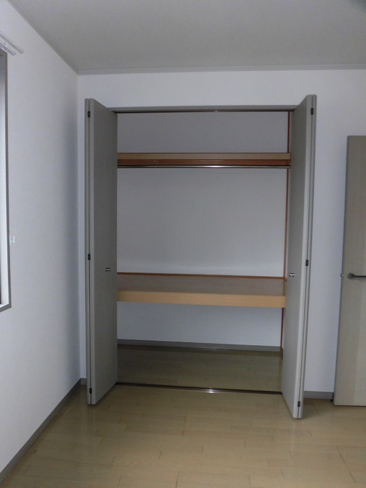 シェ・ドゥーブル A棟の収納|Ａ101収納