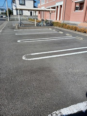 プラシード本浦　Ｂの駐車場|カースペースがあります