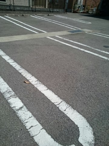 メゾンＳａｋａｋｉの駐車場|駐車場があります