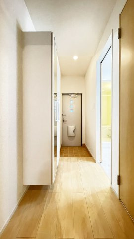 サンフラワーの内装