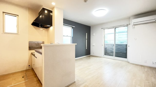 サンフラワーの居間・リビング