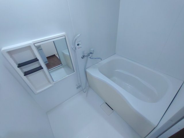 サニーハイムの浴室