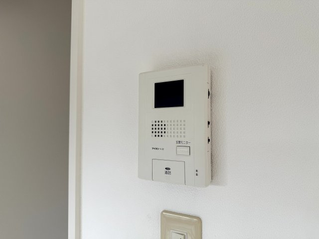 ソフィア朝霧の玄関