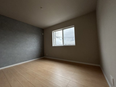 【洋室】 | 鈴蘭台東町２丁目　新築戸建 | 洋室約8.2帖
