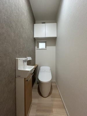 【トイレ】 | 鈴蘭台東町２丁目　新築戸建 | 1階トイレ